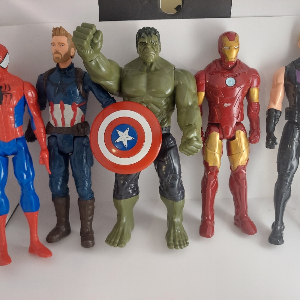5 marvel 12 inch figure lot
